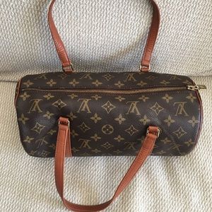 Authentic Louis Vuitton Roll Bag